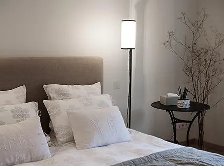 Hotel Les Jardins De